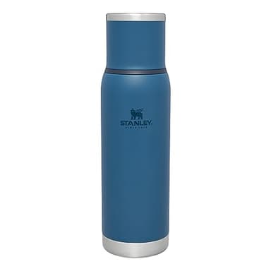 Stanley Adventure To-Go Botella Termica 1.0L - 25 Horas Caliente - 27 Horas Fría - Antifugas - Tapa Aislante - Sin BPA - Tapón Para Servir con Control de Flujo - Apta Para Lavavajillas - Abyss