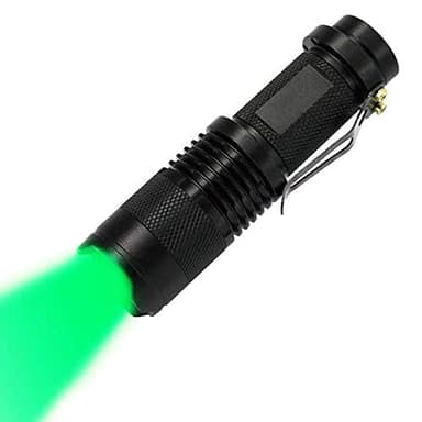 Linterna LED de luz verde, paquete de 1, con zoom, resistente al agua, luz de enfoque ajustable para acampar, cazar, caminar, visión nocturna, pesca nocturna, astronomía y emergencia