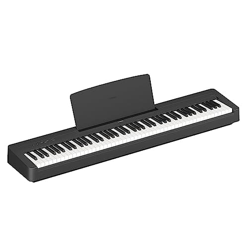 Yamaha P-45 - Piano digital ligero y portátil para aficionados y principiantes, color negro