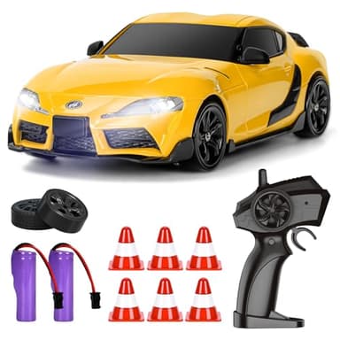 BuzzoXerex Coche Teledirigido Drift, 1:24 Drift RC Car, 18km/h 4WD Mini Coche Teledirigido con Kit Barricada, Luces LED, Radiocontrol Coche de Juguete para Adultos y Niños Mayores de 6 Años (Amarillo)